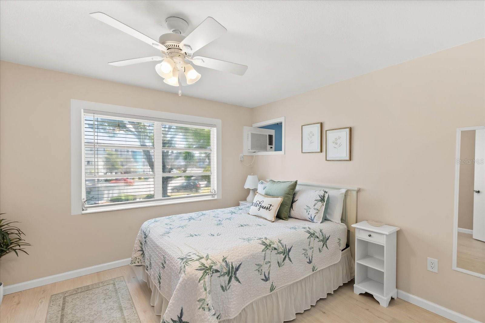 THE FOURTH BAYSHORE - Residential Lease