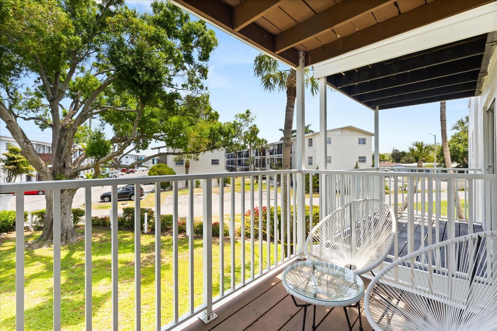 THE FOURTH BAYSHORE - Residential Lease