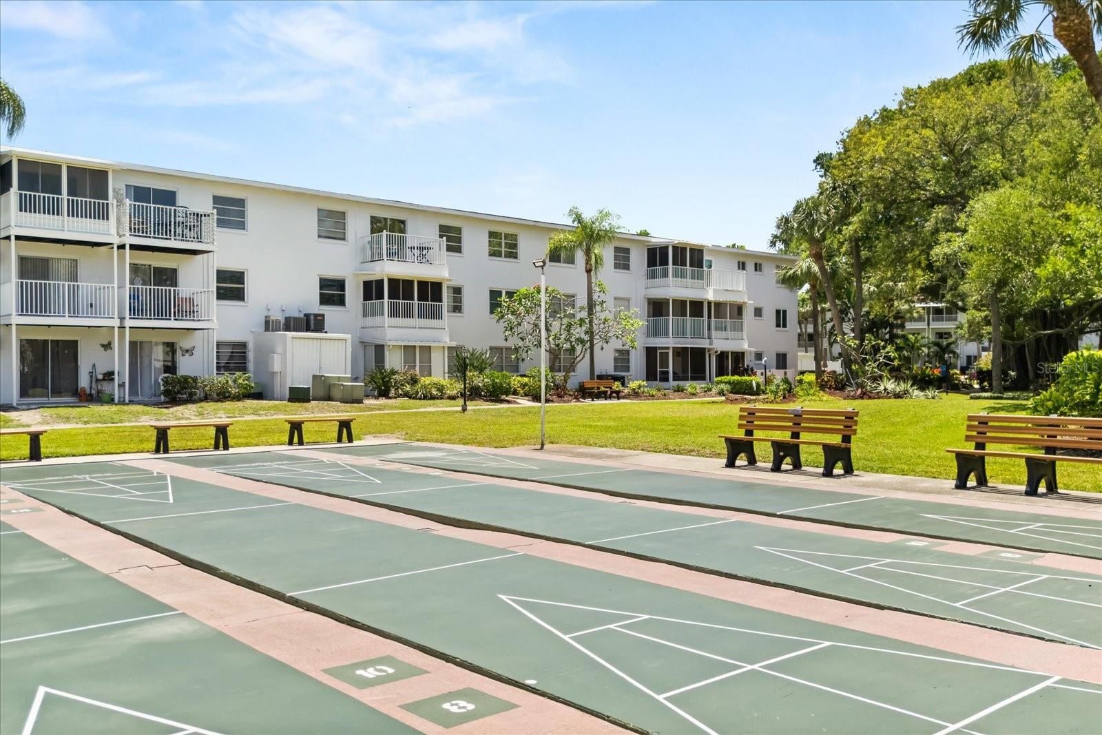 THE FOURTH BAYSHORE - Residential Lease
