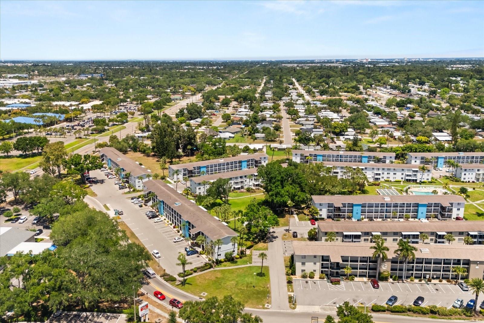 THE FOURTH BAYSHORE - Residential Lease