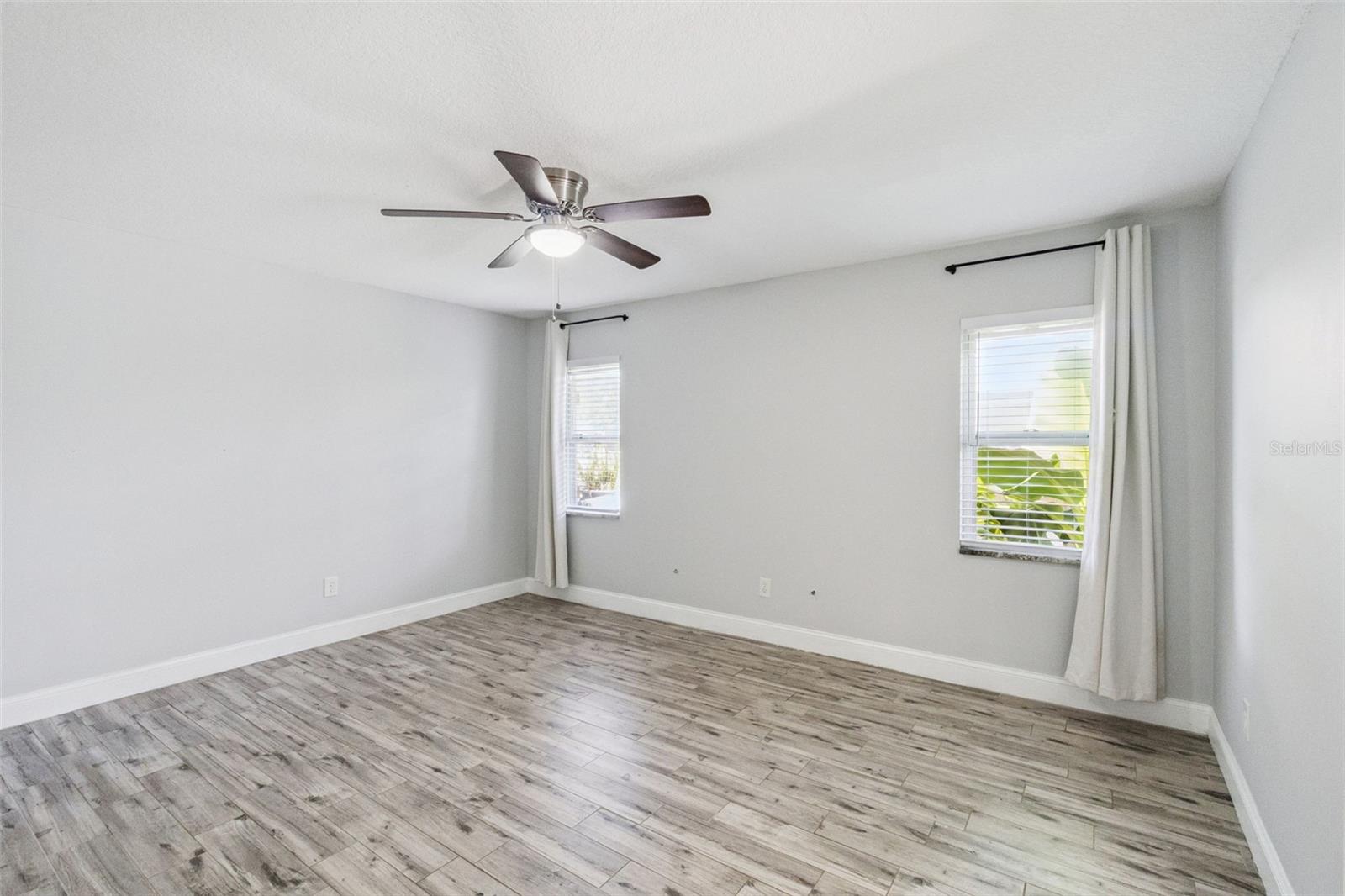 GROVE ESTATES - Residential