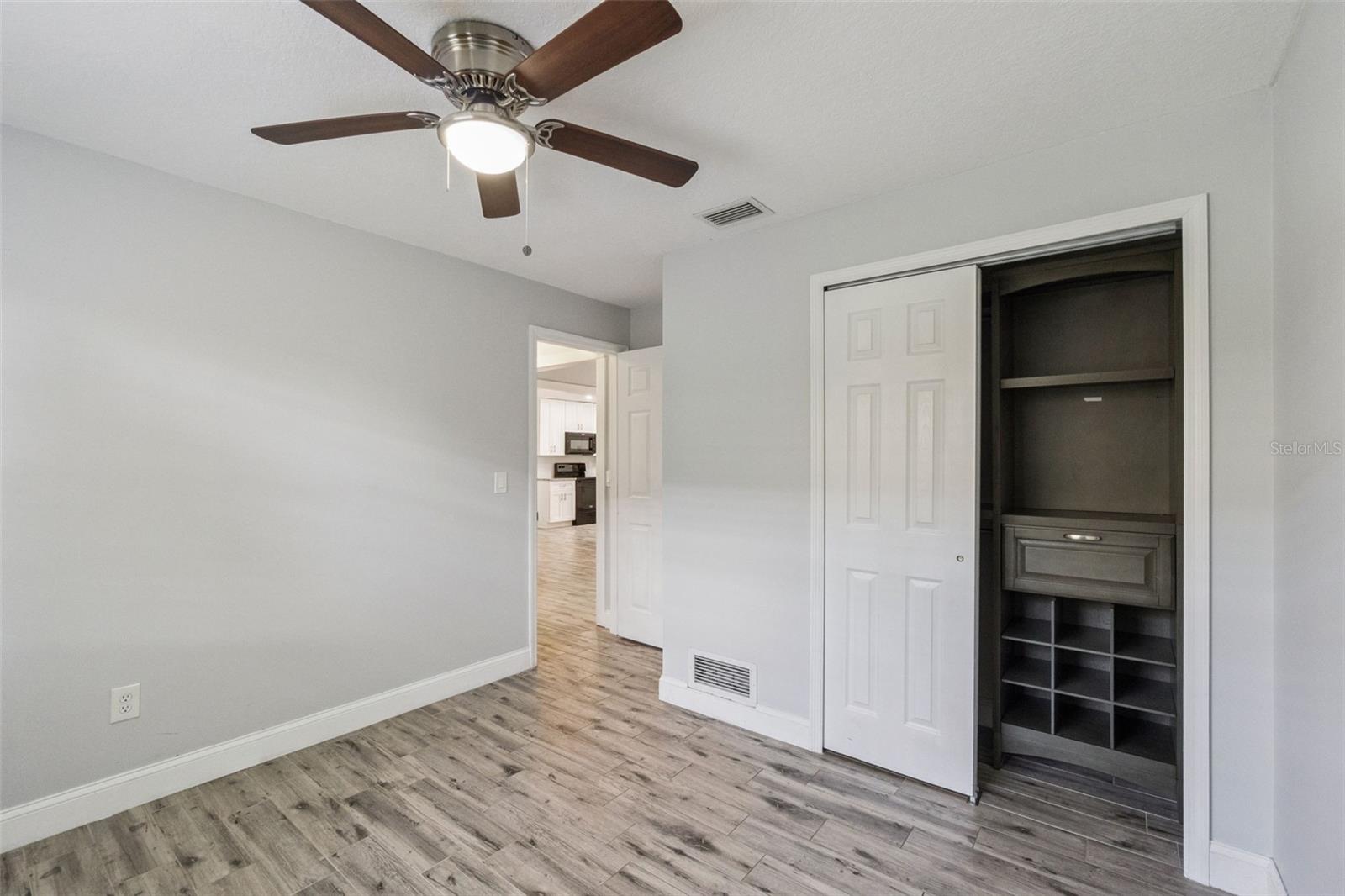 GROVE ESTATES - Residential