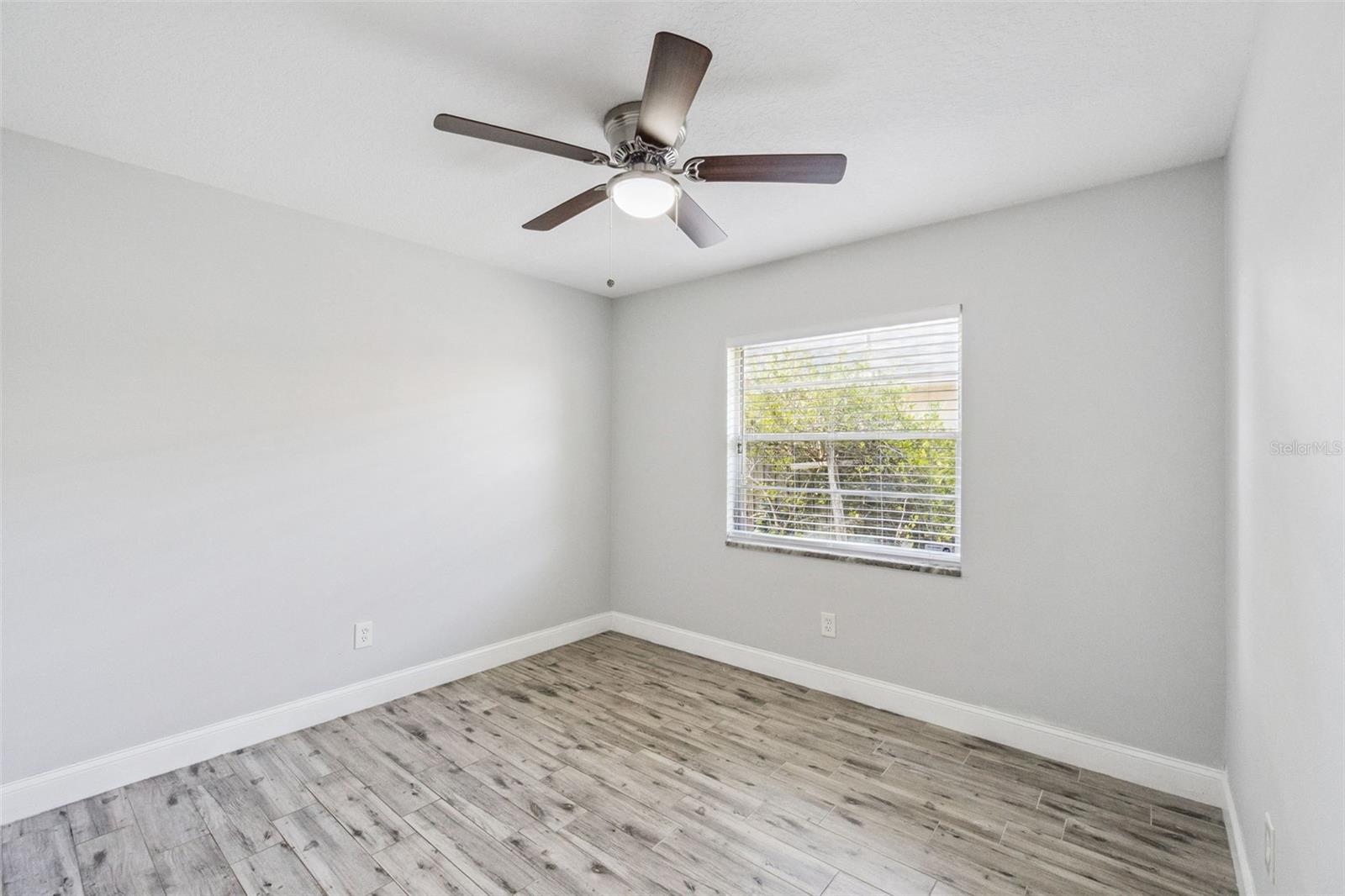 GROVE ESTATES - Residential