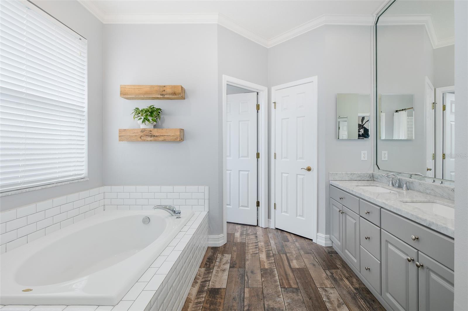STERLING HILL PH 1B - Residential