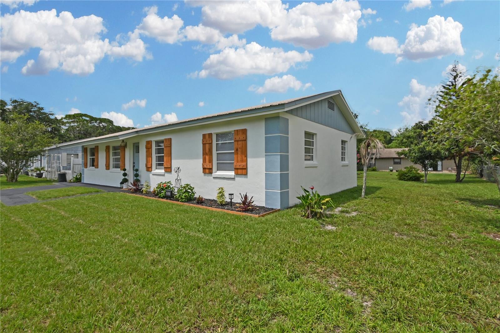 FLORIDA SHORES 01 - Residential