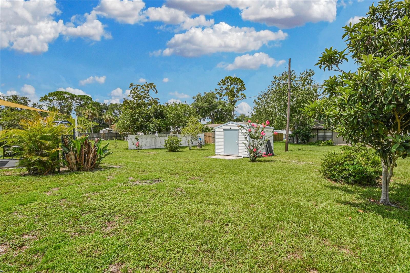 FLORIDA SHORES 01 - Residential