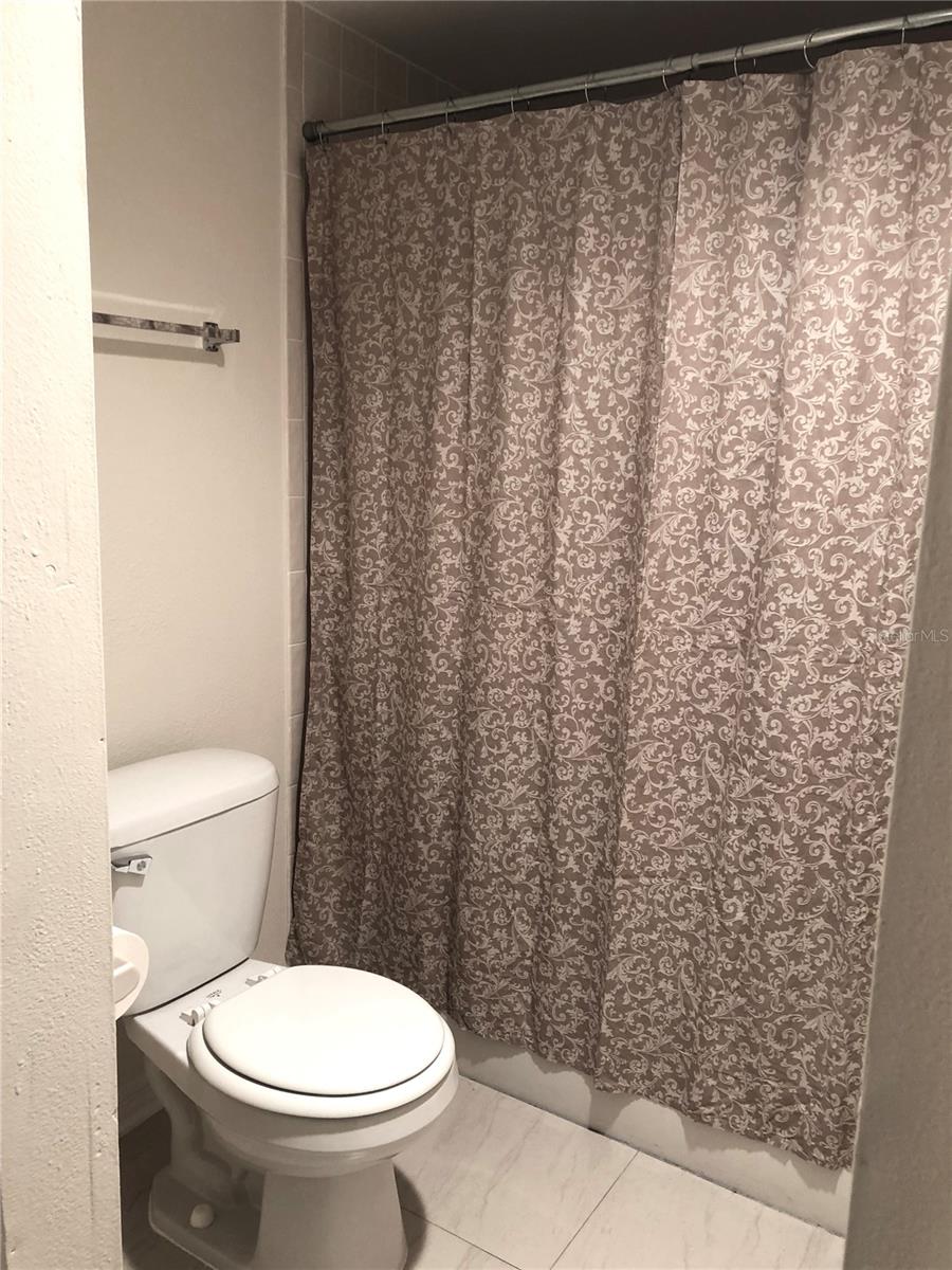 SAVANNAH CONDO - Residential