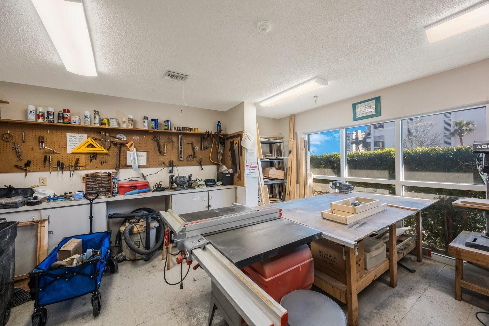 SAVANNAH CONDO - Residential