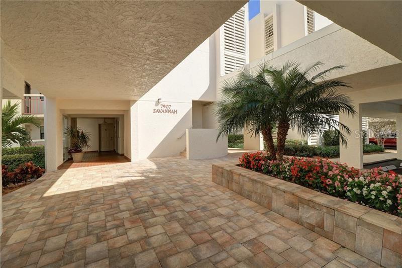 SAVANNAH CONDO - Residential