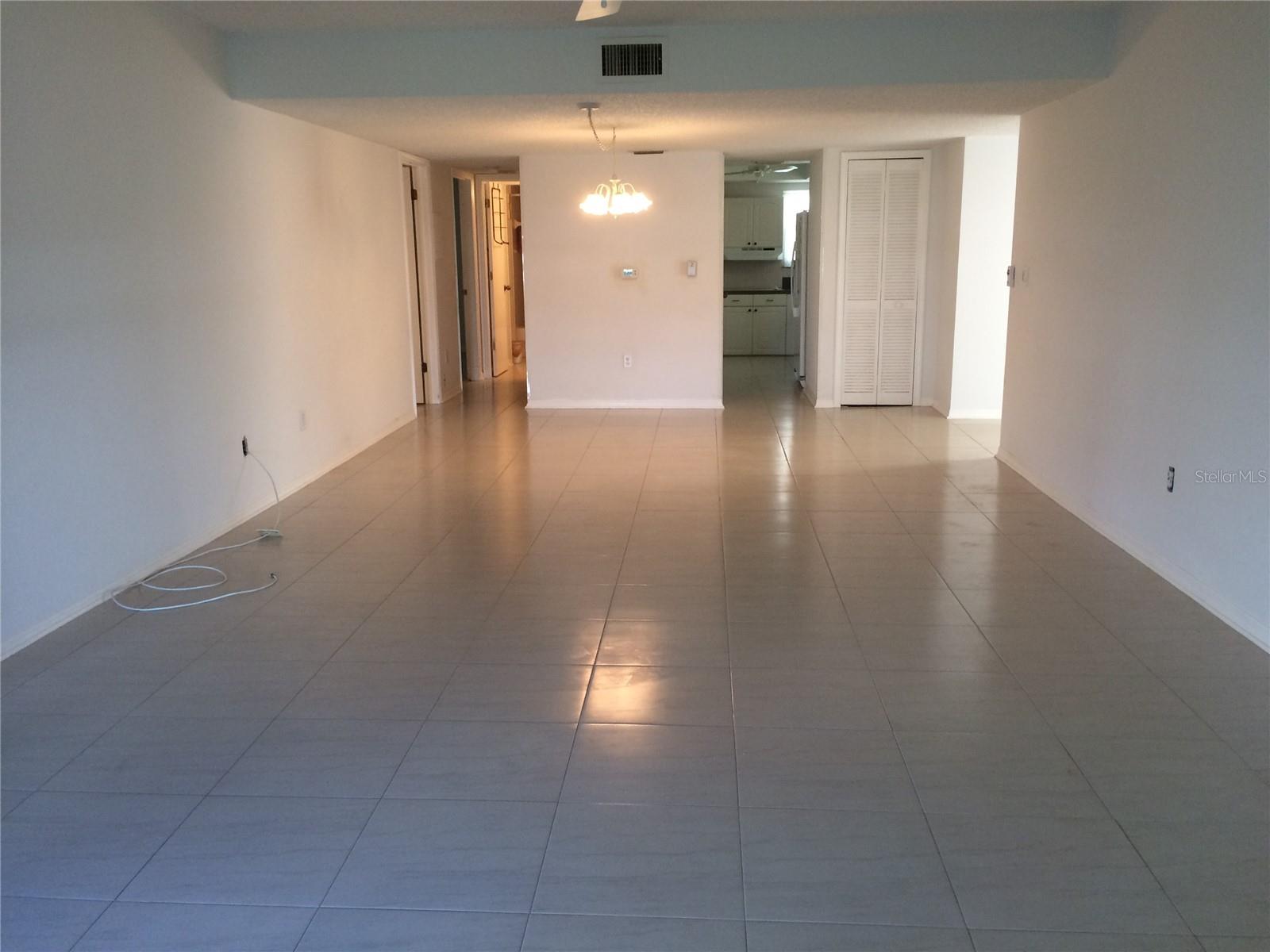 SAVANNAH CONDO - Residential