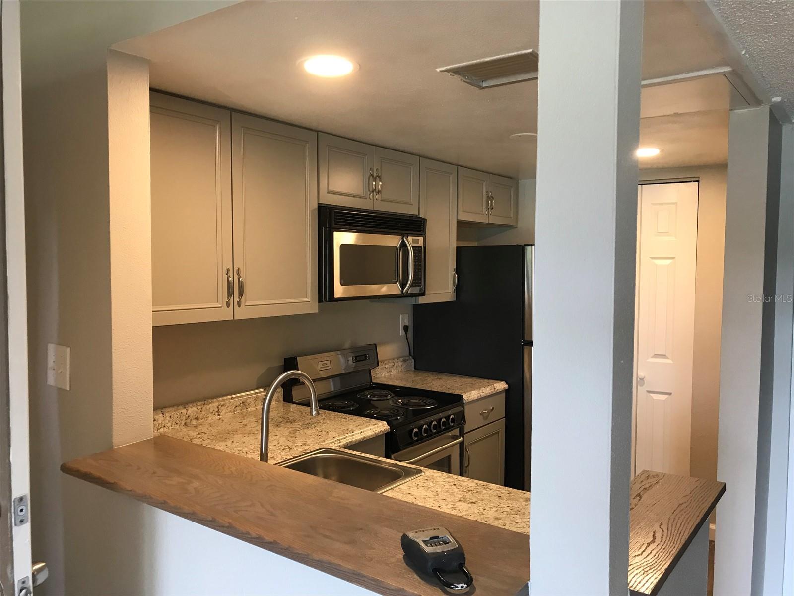 SANDY COVE - Residential