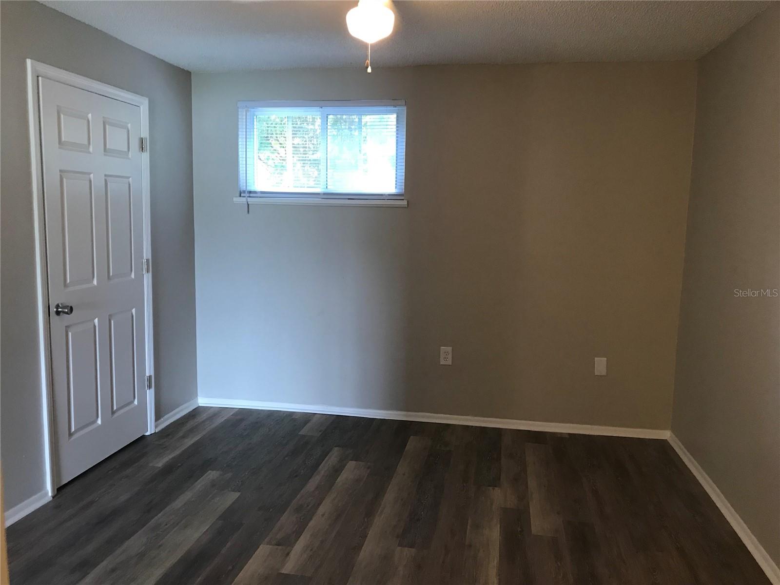 SANDY COVE - Residential