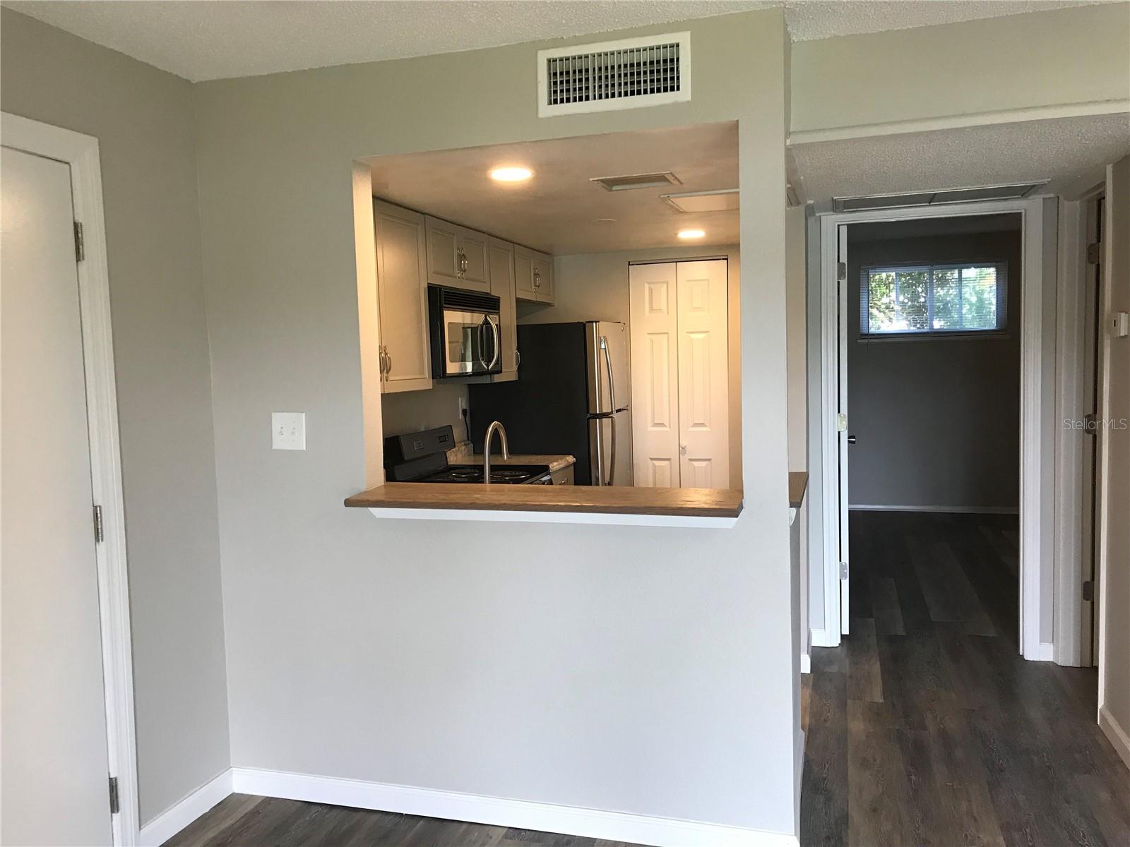 SANDY COVE - Residential