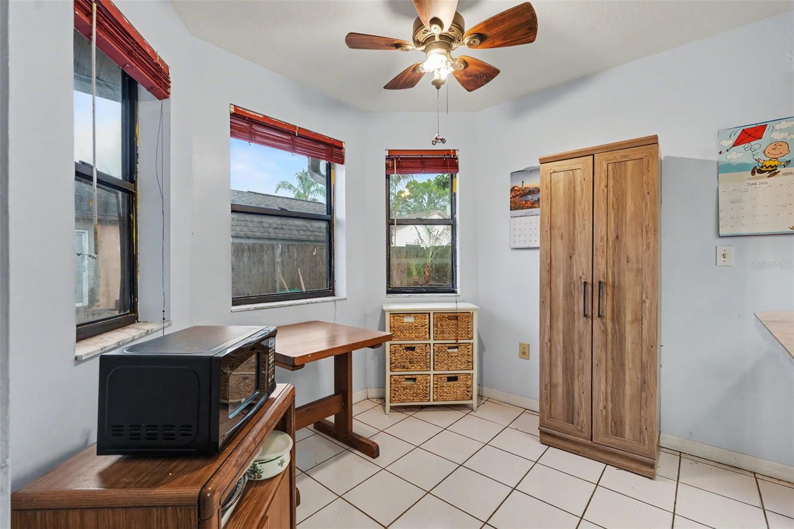 MEADOWS - Residential