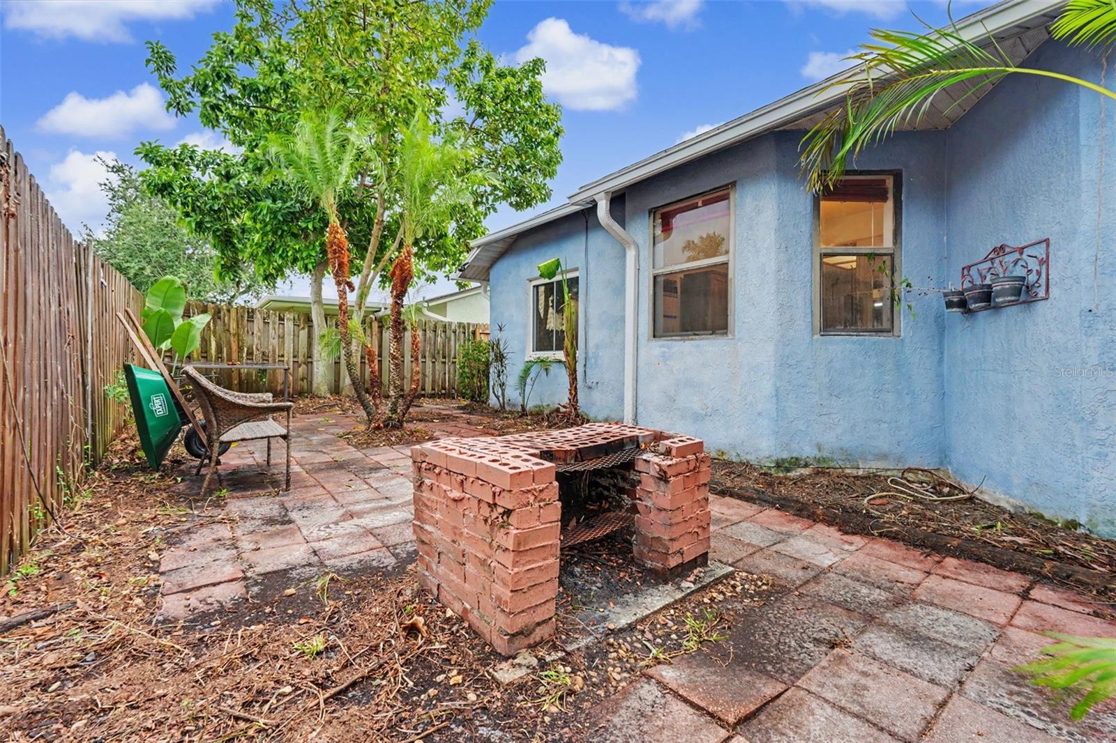 MEADOWS - Residential