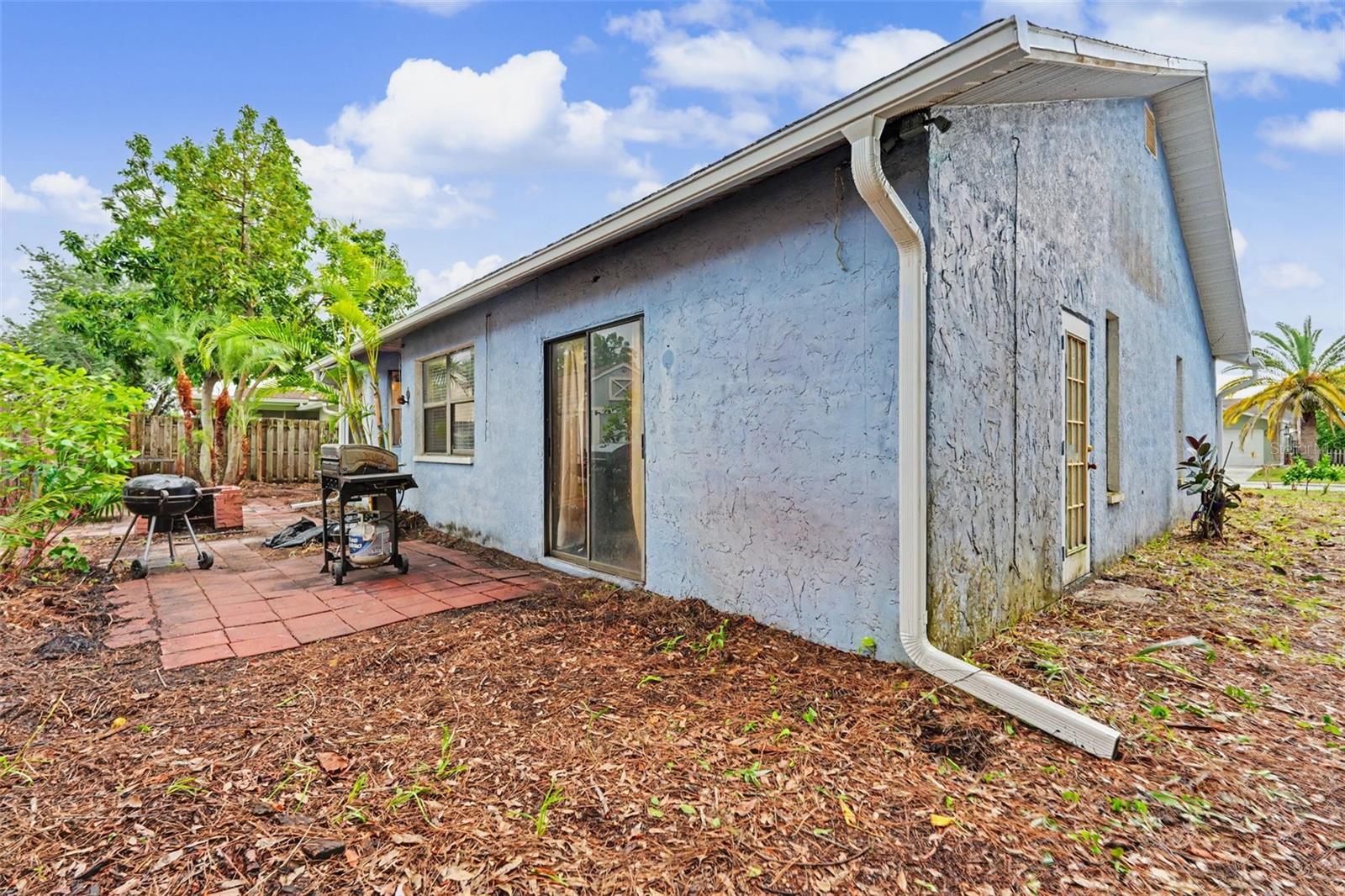 MEADOWS - Residential