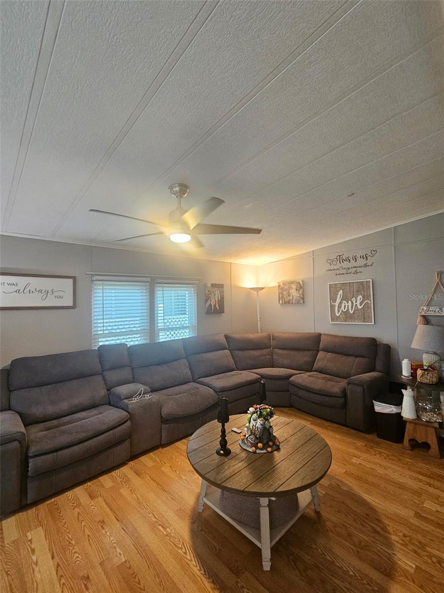 BAREFOOT BAY UNIT 01 - Residential