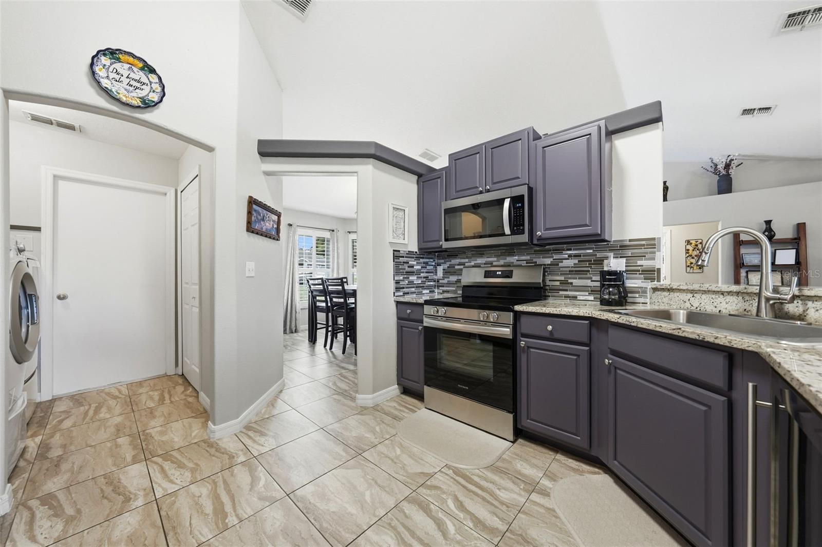 LOUISA POINTE PH I - Residential