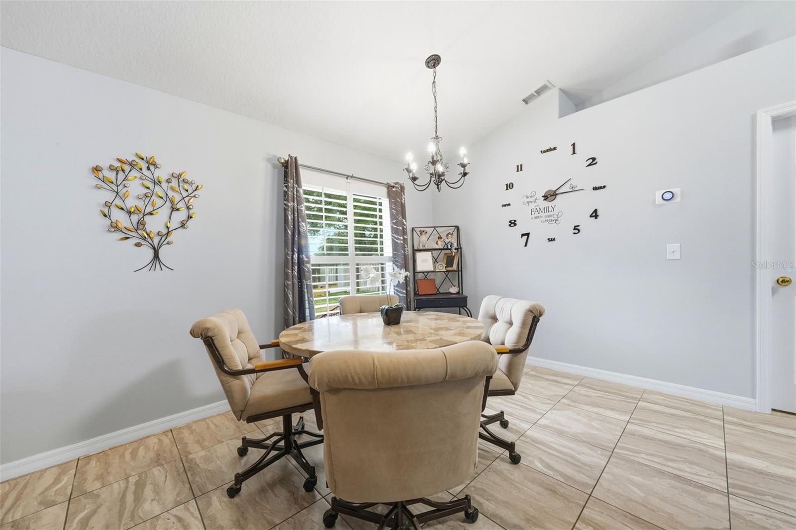 LOUISA POINTE PH I - Residential