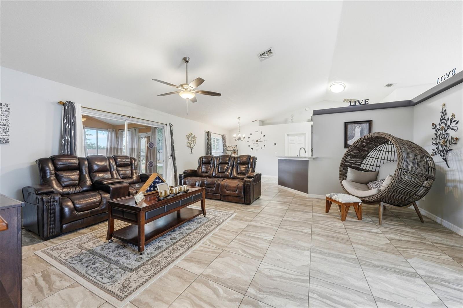LOUISA POINTE PH I - Residential
