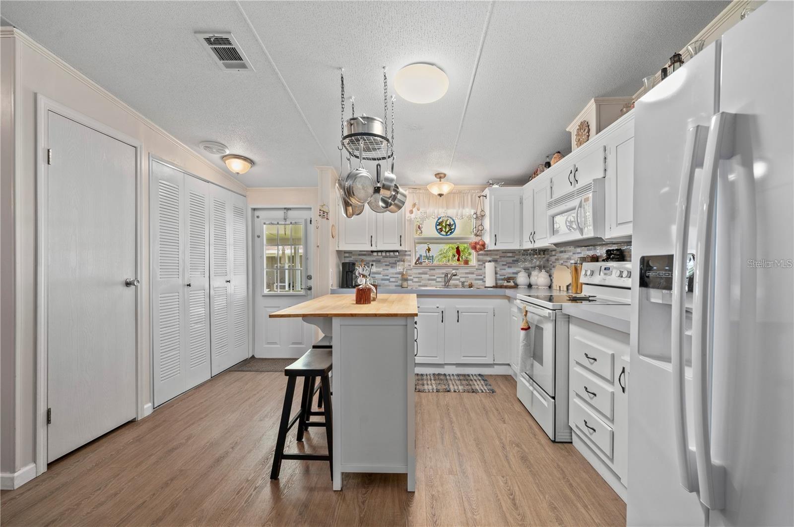 PORT CHARLOTTE VILLAGE - Residential Lease