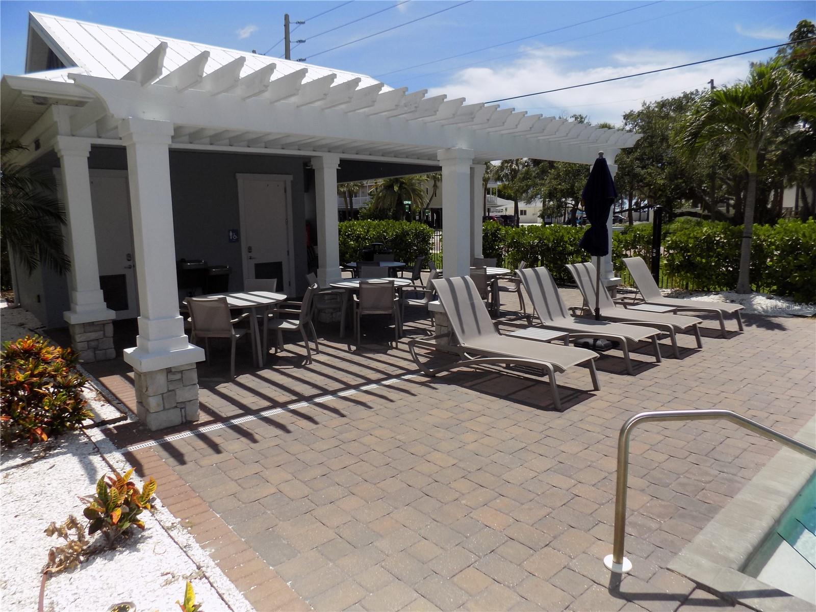 WALK AT INDIAN ROCKS BEACH - Residential