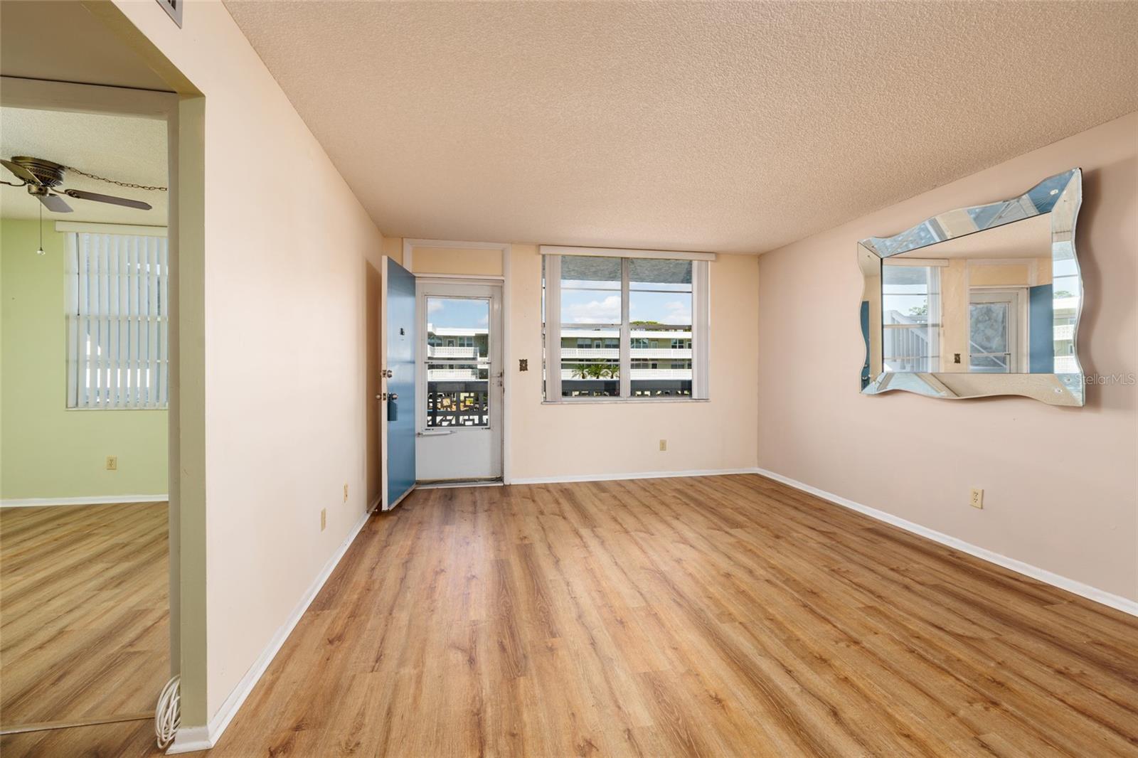 WINSTON PARK NORTHEAST - Residential