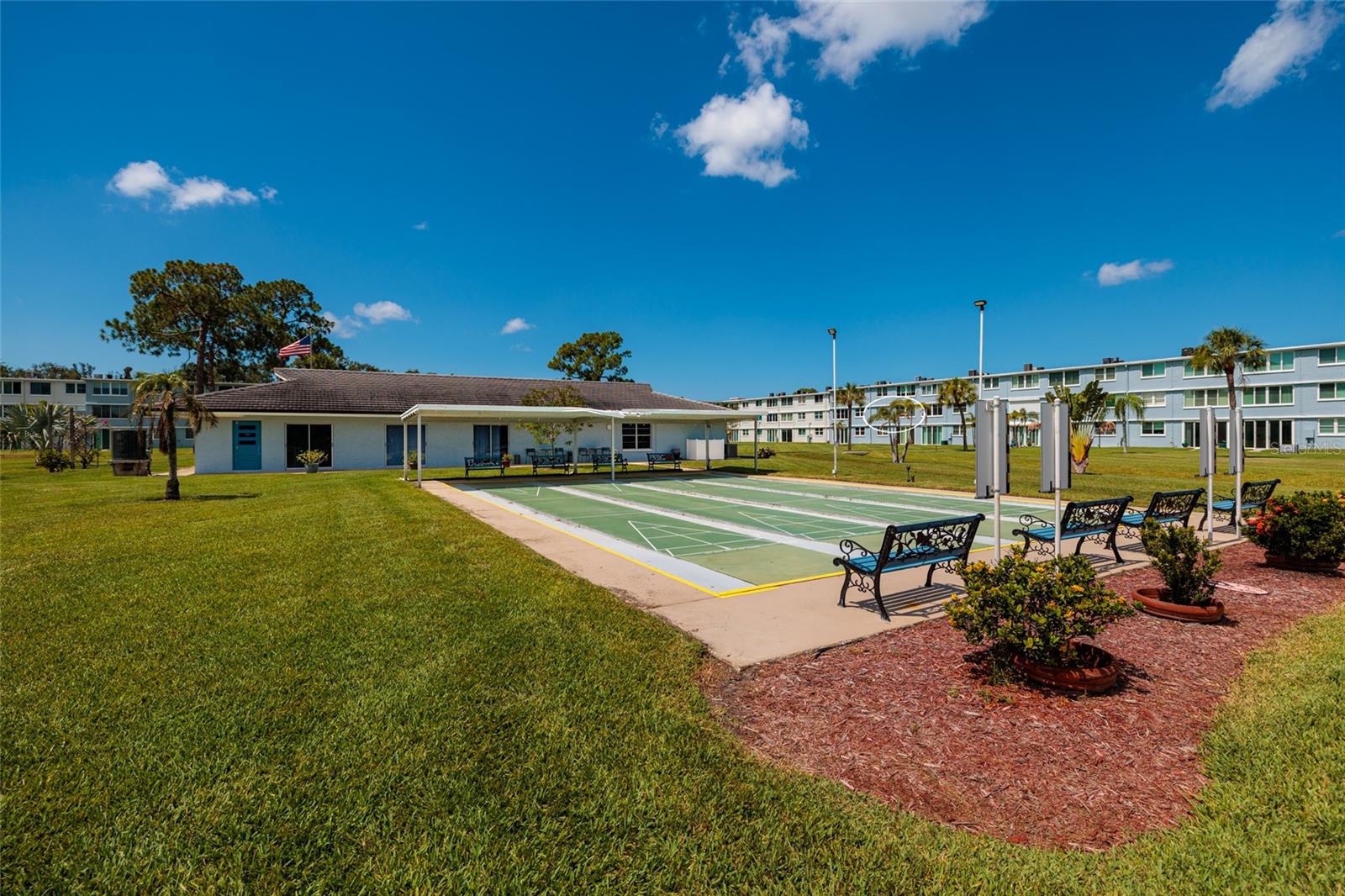 WINSTON PARK NORTHEAST - Residential