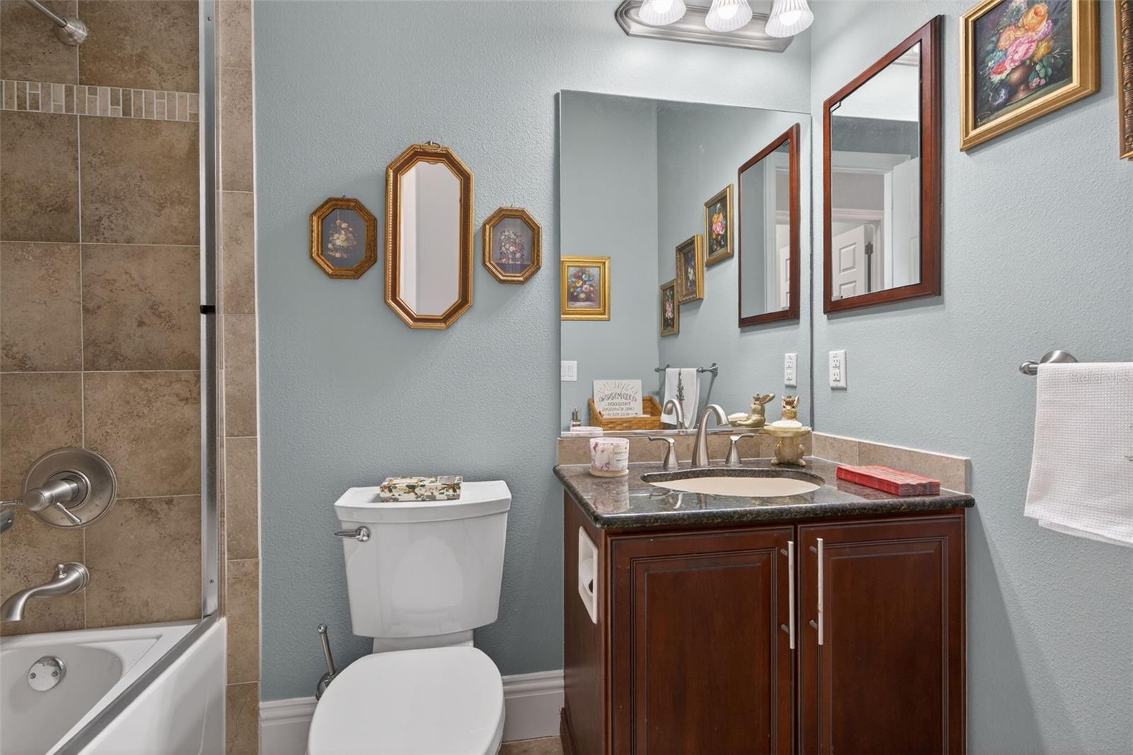 POINTE VISTA CONDO - Residential
