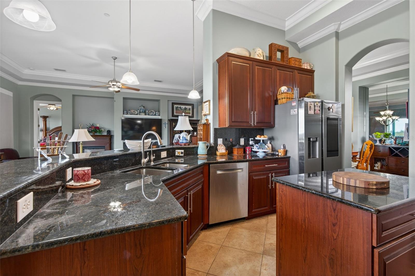 POINTE VISTA CONDO - Residential