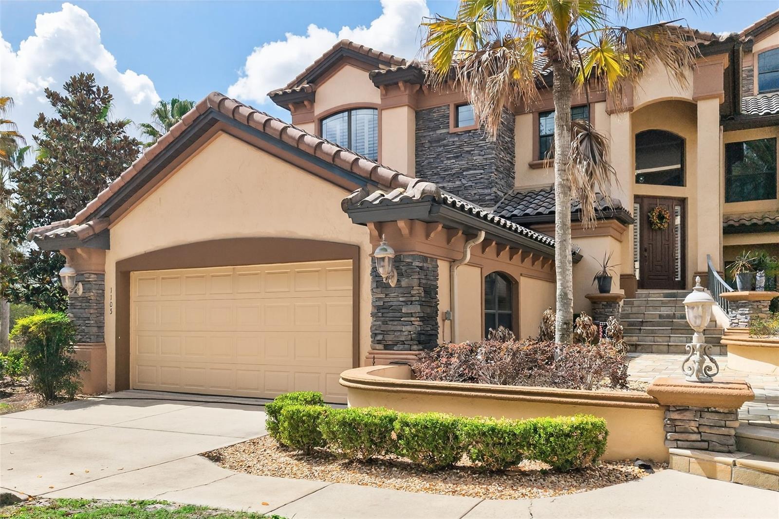 POINTE VISTA CONDO - Residential