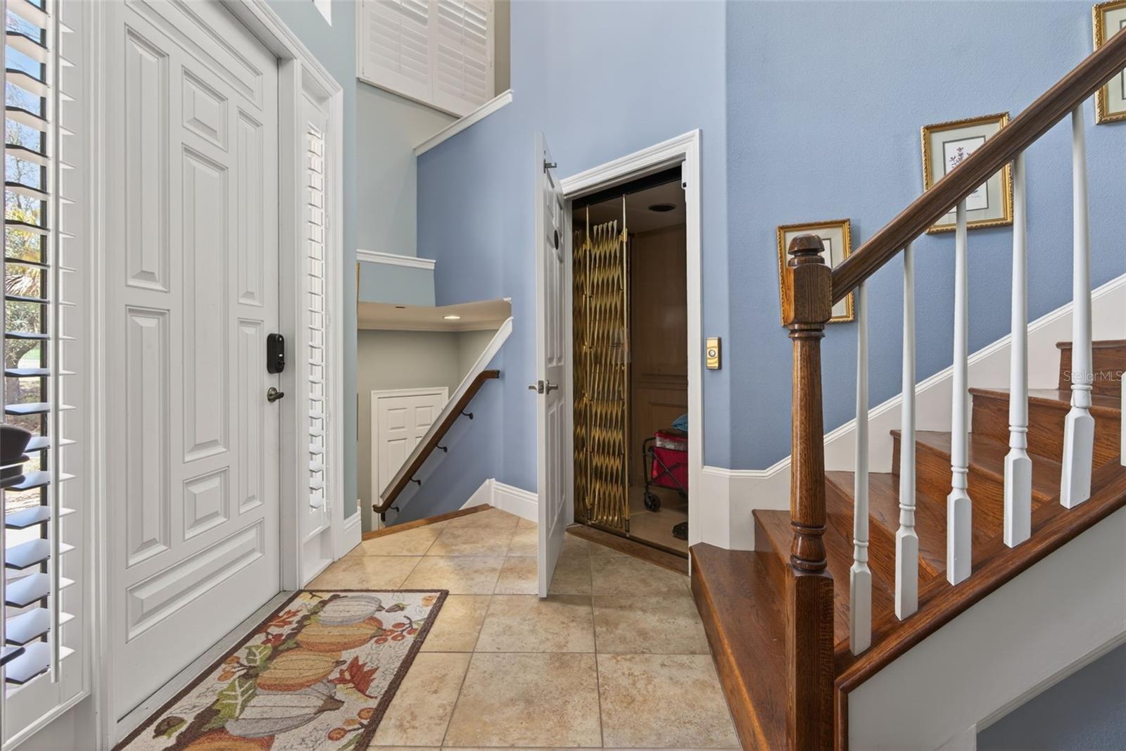POINTE VISTA CONDO - Residential