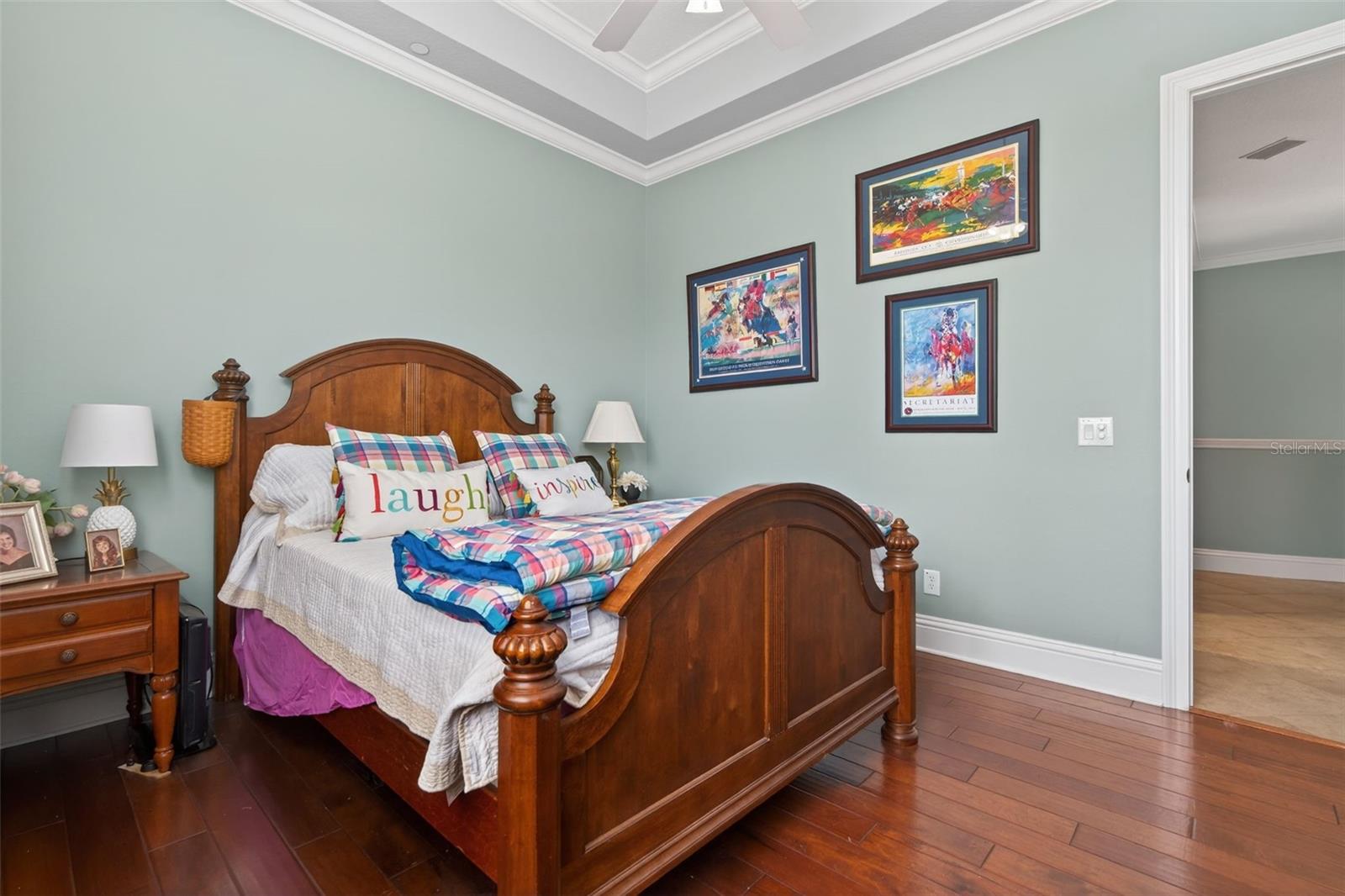 POINTE VISTA CONDO - Residential