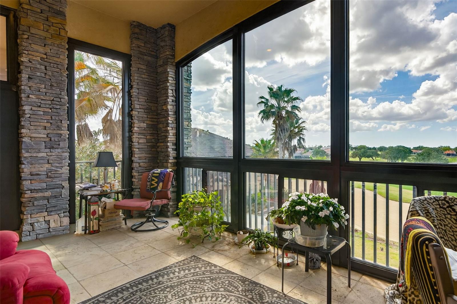 POINTE VISTA CONDO - Residential