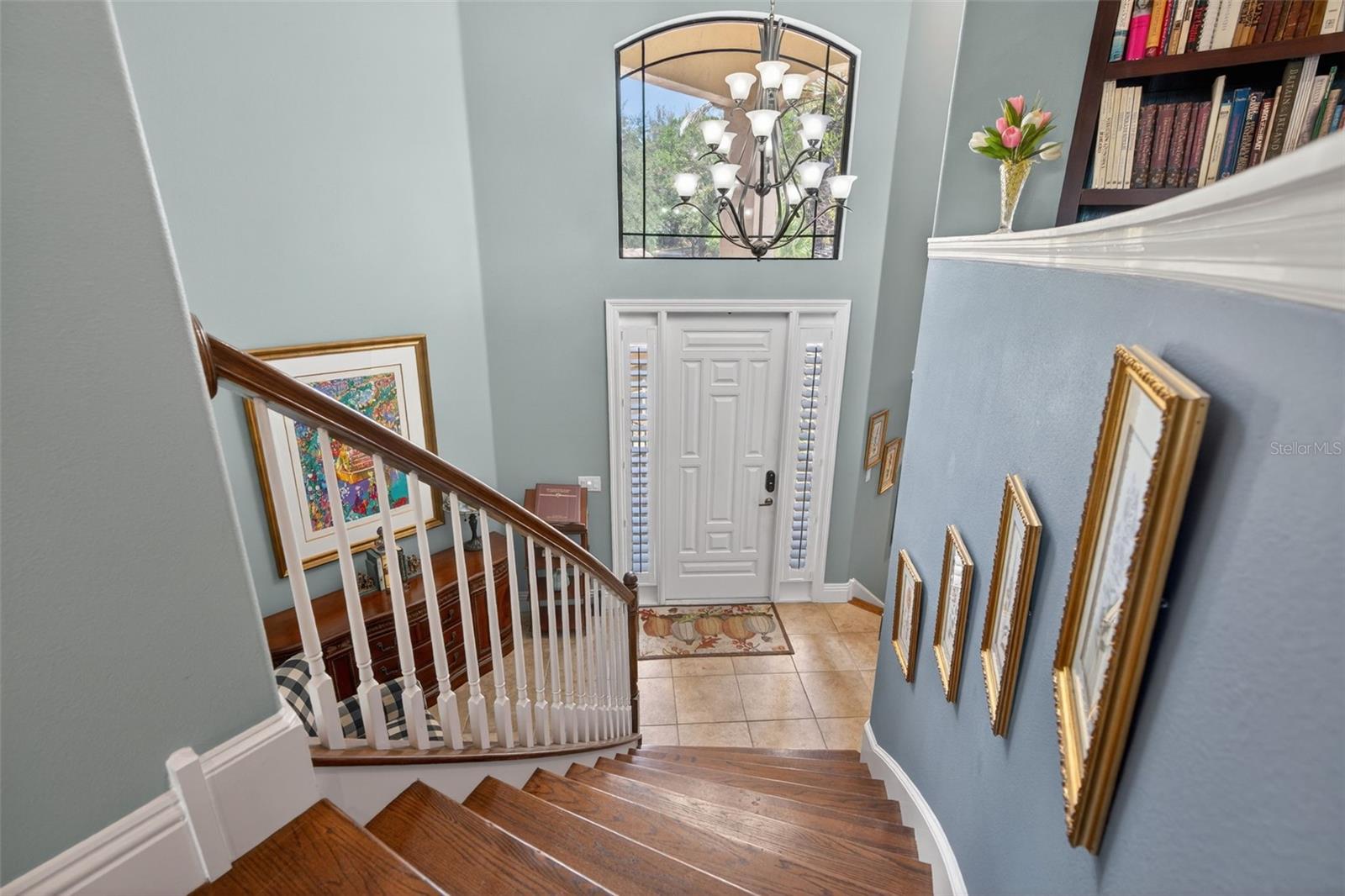 POINTE VISTA CONDO - Residential