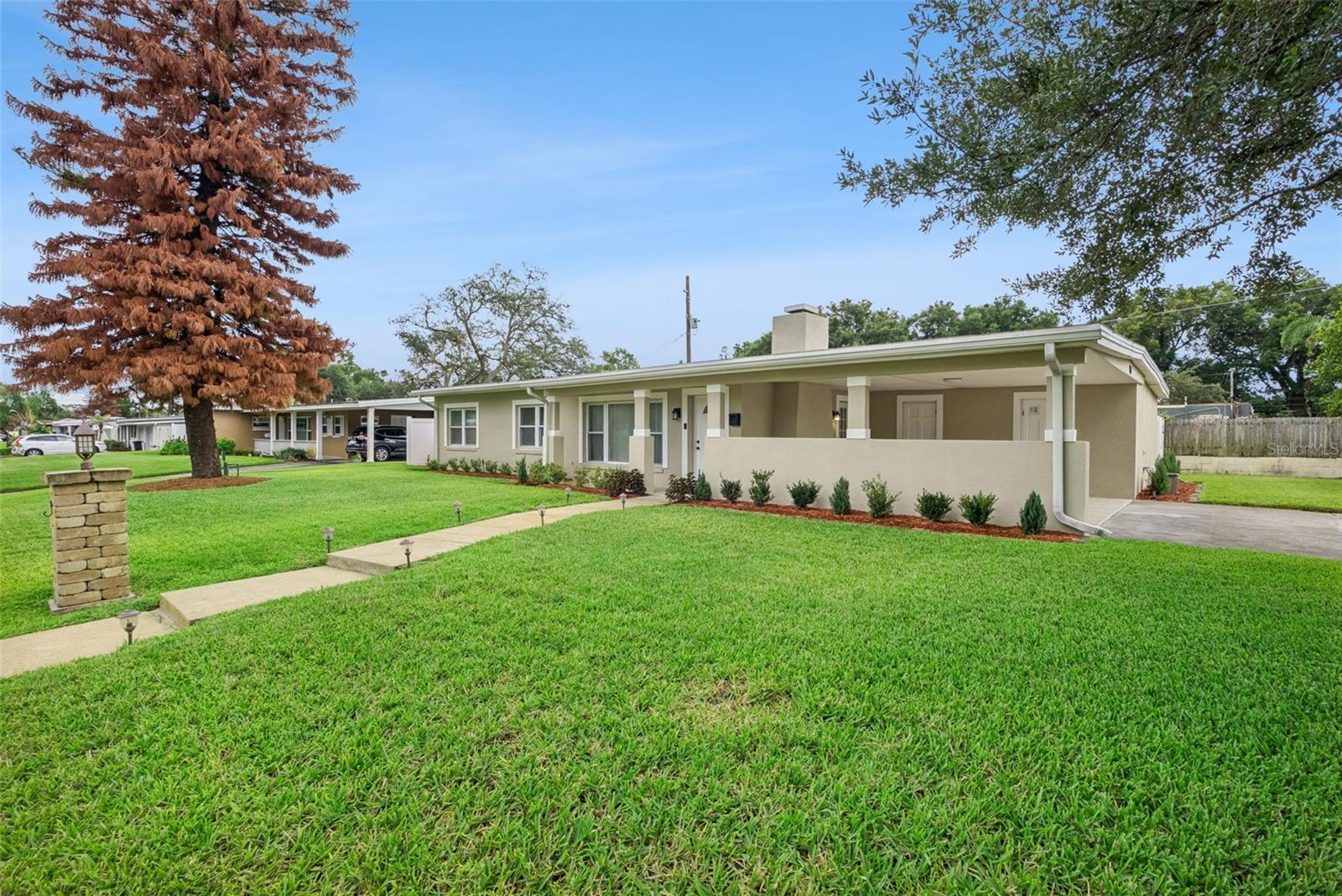 LAKEWOOD SHORES - Residential