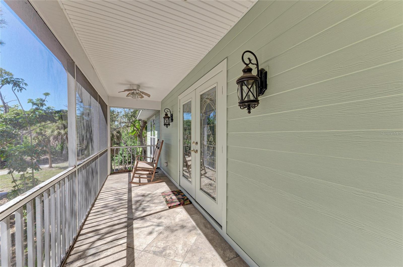 ARTIST ACRES - Residential