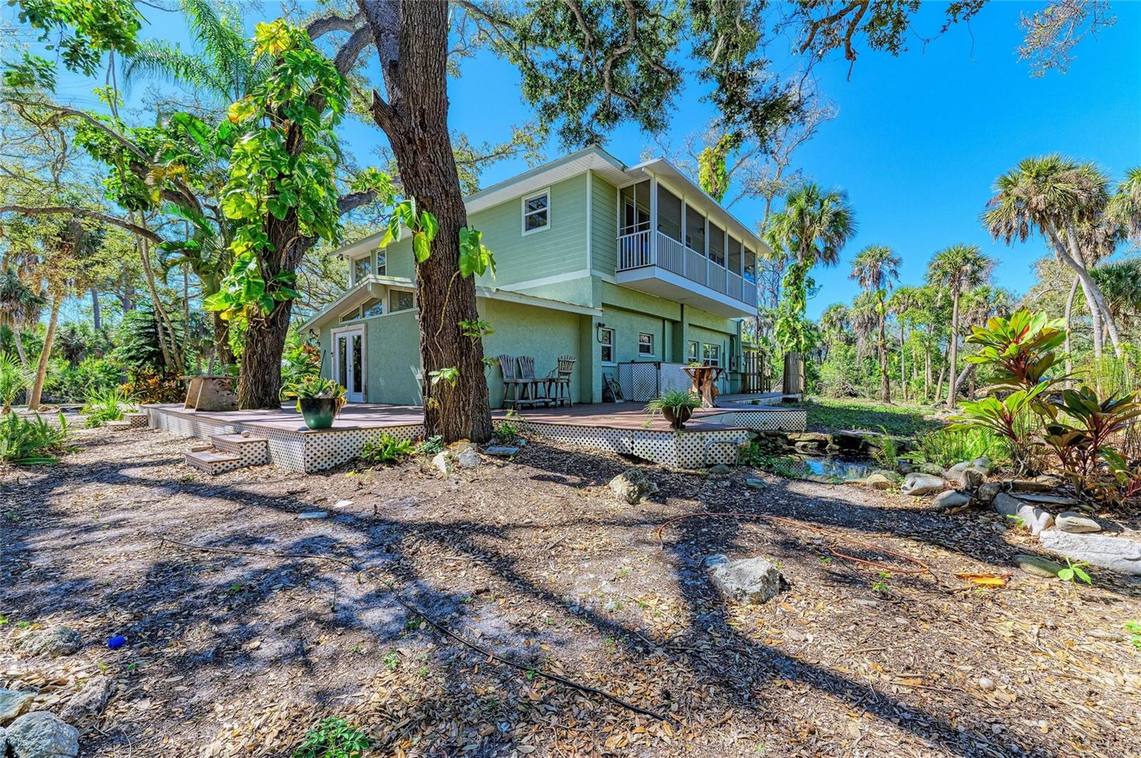 ARTIST ACRES - Residential