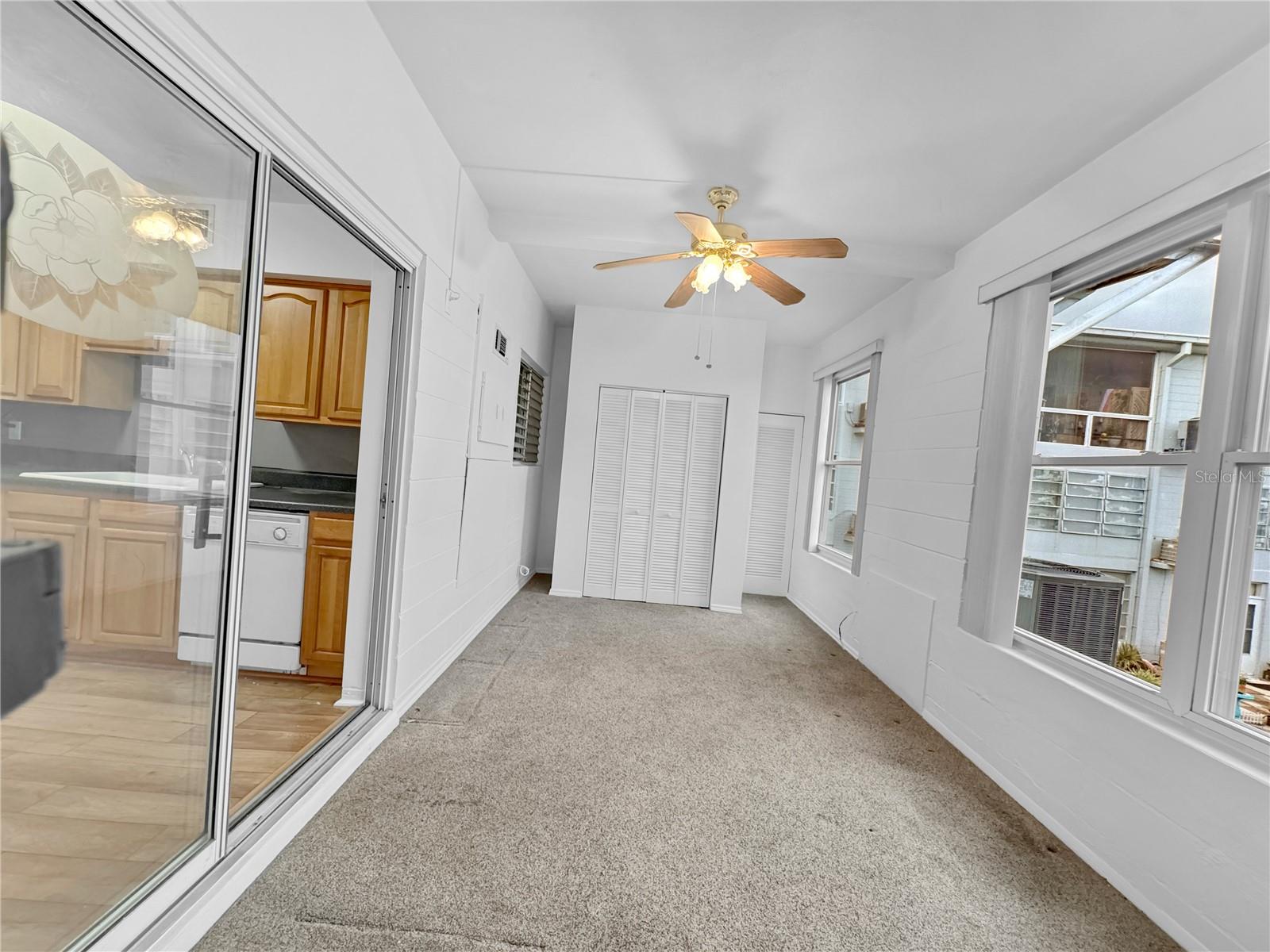 CLEARVIEW OAKS PARADISE - Residential