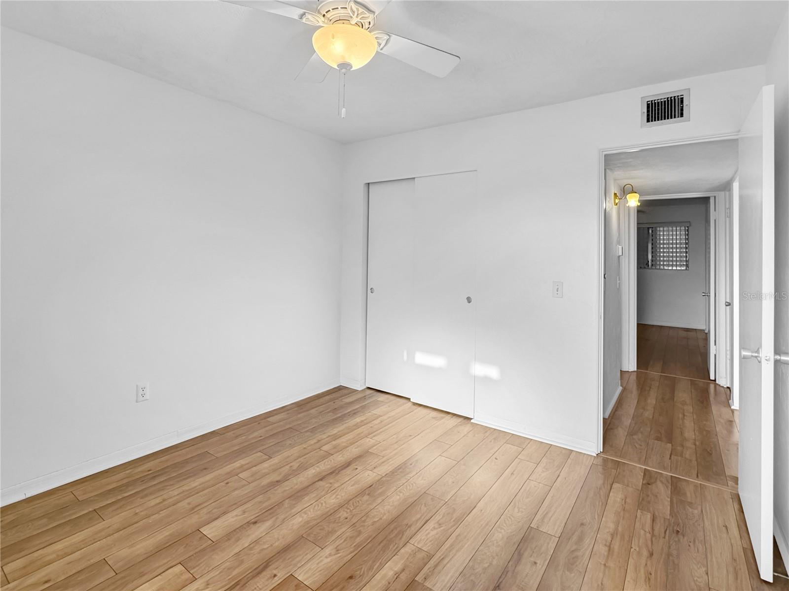 CLEARVIEW OAKS PARADISE - Residential
