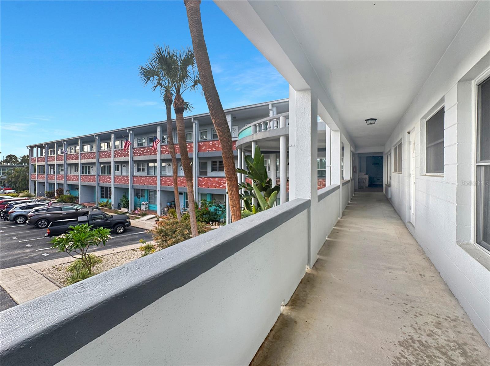 CLEARVIEW OAKS PARADISE - Residential