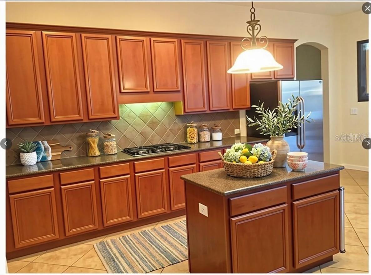 MIRABAY PH 3B-2 - Residential