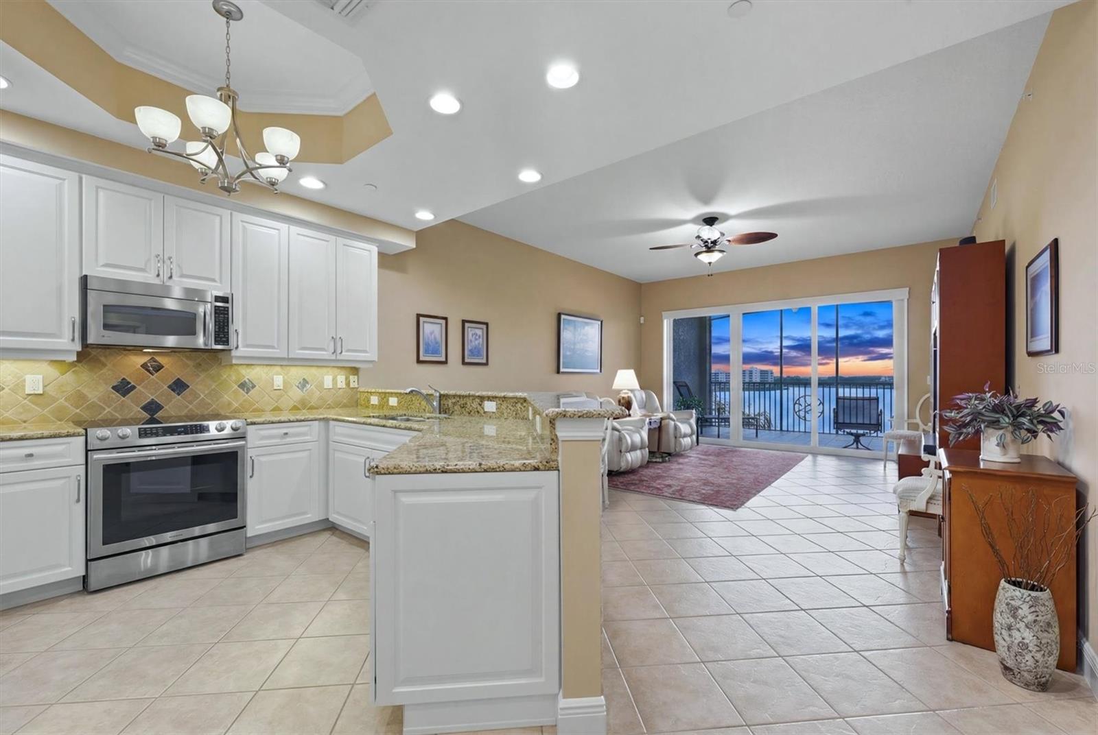 WATERCREST PH 4: UNIT 403 - Residential