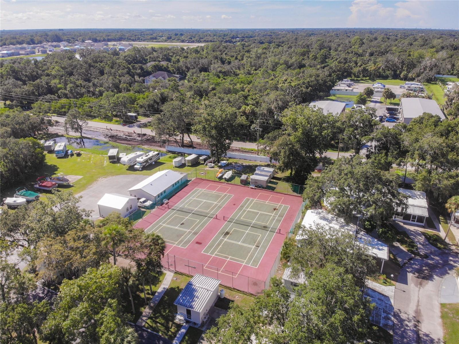 SUGAR CREEK COUNTRY CLUB CO-OP - Residential
