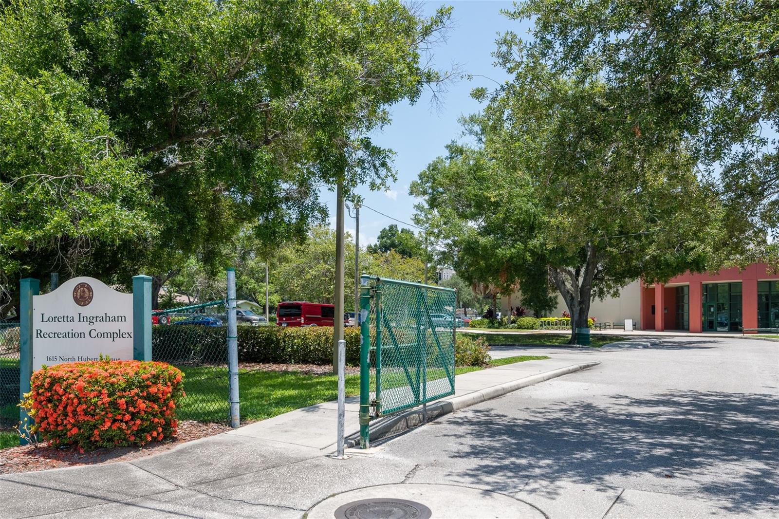 TRIANGLE HEIGHTS - Residential