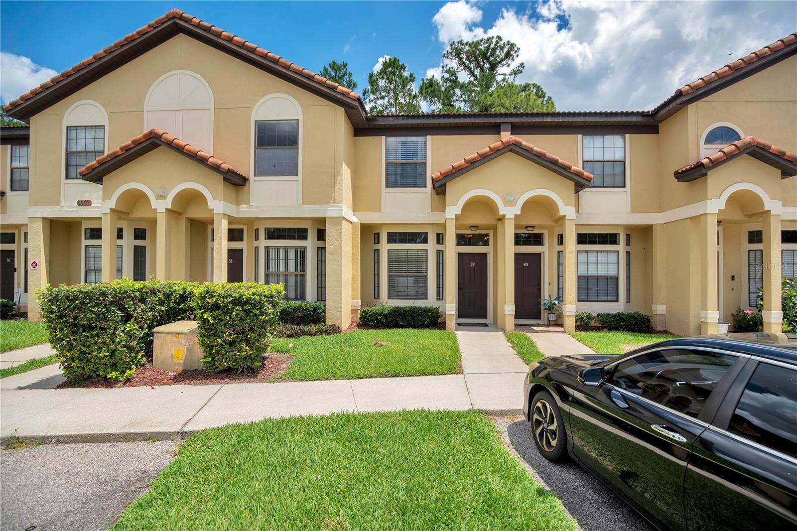 RESERVE/LAKEVIEW CONDO - Residential