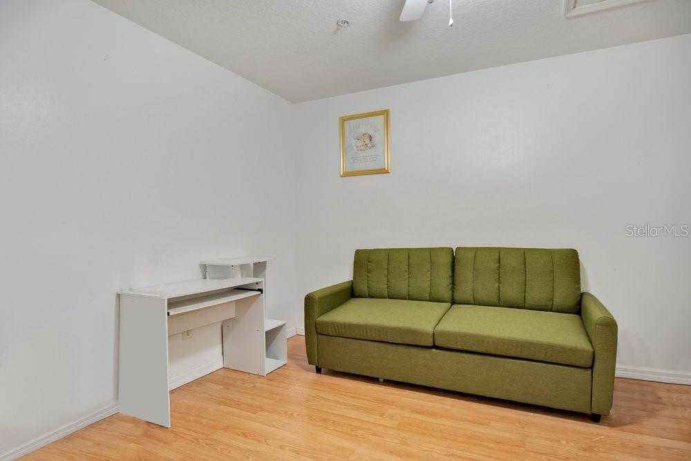 RESERVE/LAKEVIEW CONDO - Residential
