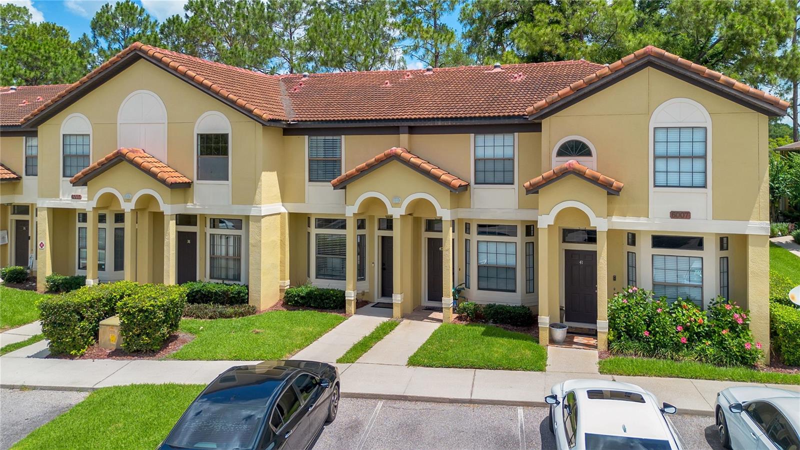 RESERVE/LAKEVIEW CONDO - Residential