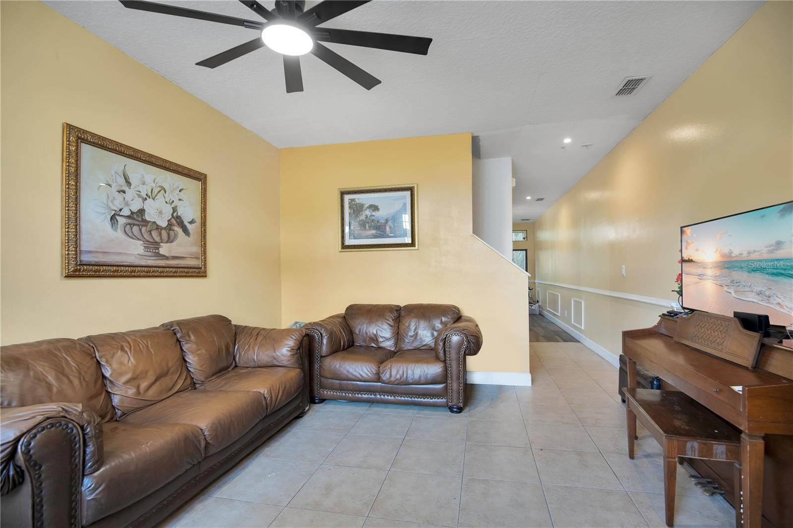 RESERVE/LAKEVIEW CONDO - Residential