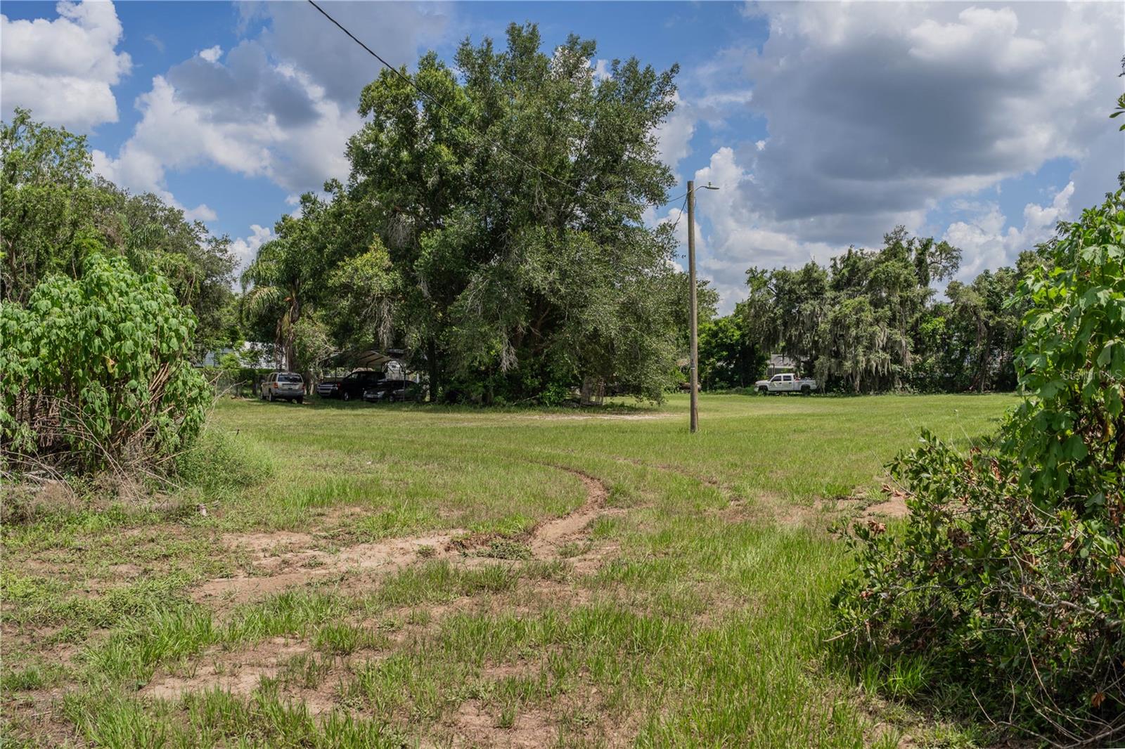 UNPLATTED - Residential